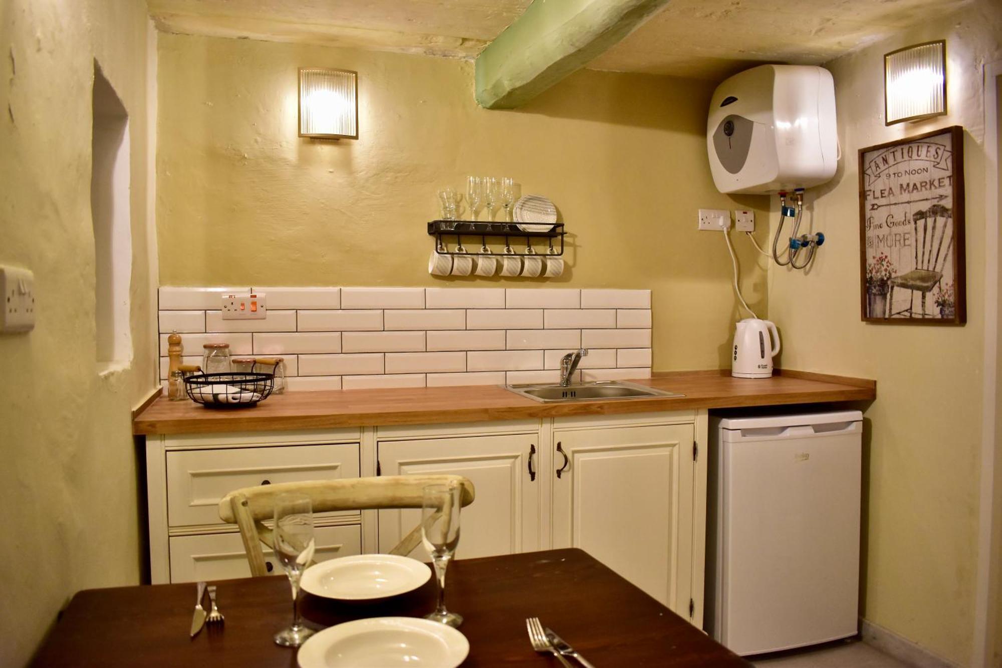 Arcanum Apartment 1 Very Close To Seafront Bus Station And Ferry To Valletta 센글리아 외부 사진